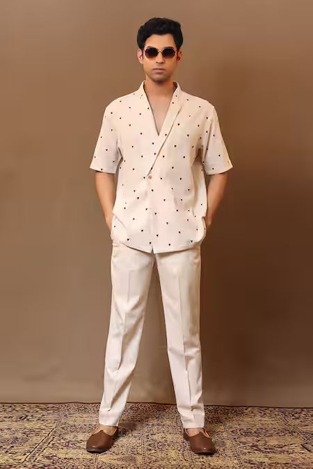 Mati  Off White Cotton Embroidery Heart Overlap Bluff Jacket