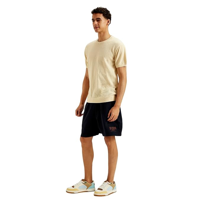 Levi's Men's Solid Slim Fit T-Shirt